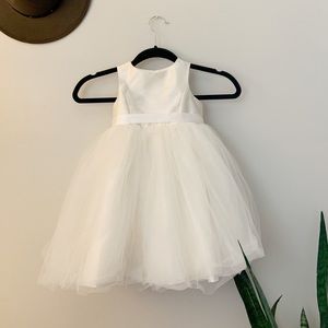 flower girl dress with tulle and ribbon waist